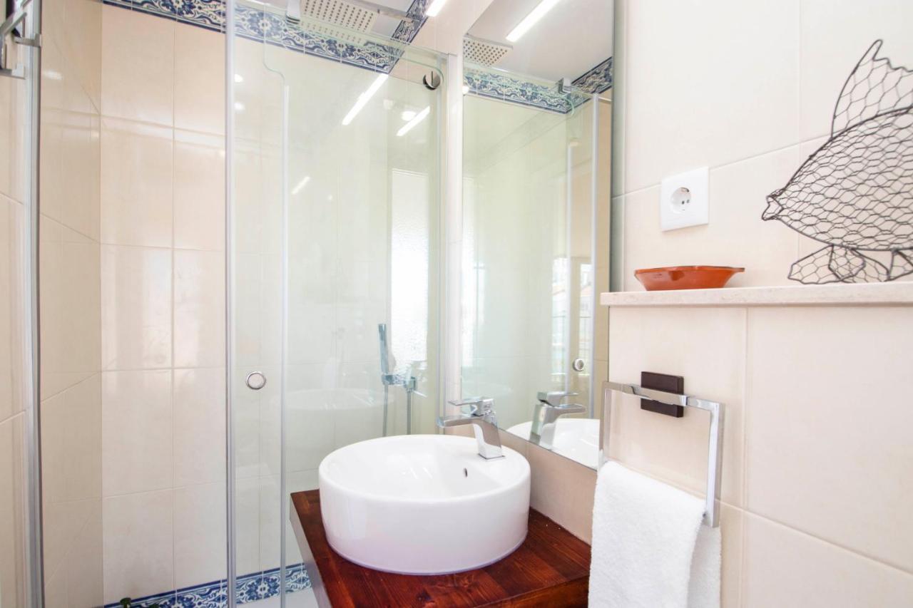 Lusitano Apartment Top Floor ลิสบอน ภายนอก รูปภาพ